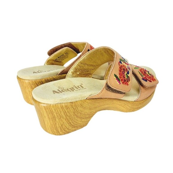 Alegria Linn Embroidered Slip-On Chunky Wedge Heel Clog Sandals Size EUR 39 US 9 - Picture 5 of 10